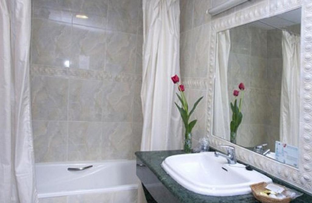 Hotel Avenida Yecla Cameră foto