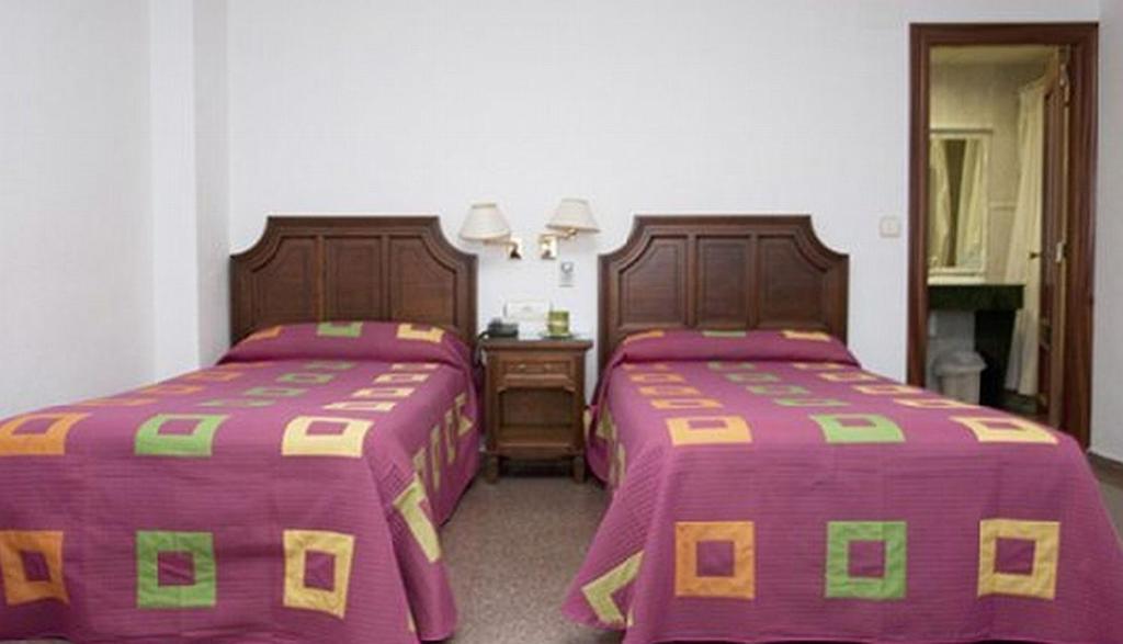 Hotel Avenida Yecla Cameră foto